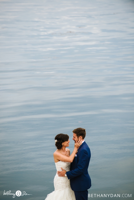The bride and groom and the harbor