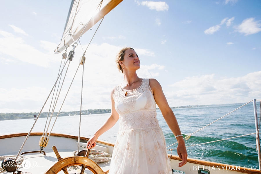The bride sailing the boat